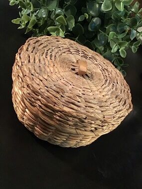 ❤5/25$ Vintage Basket
